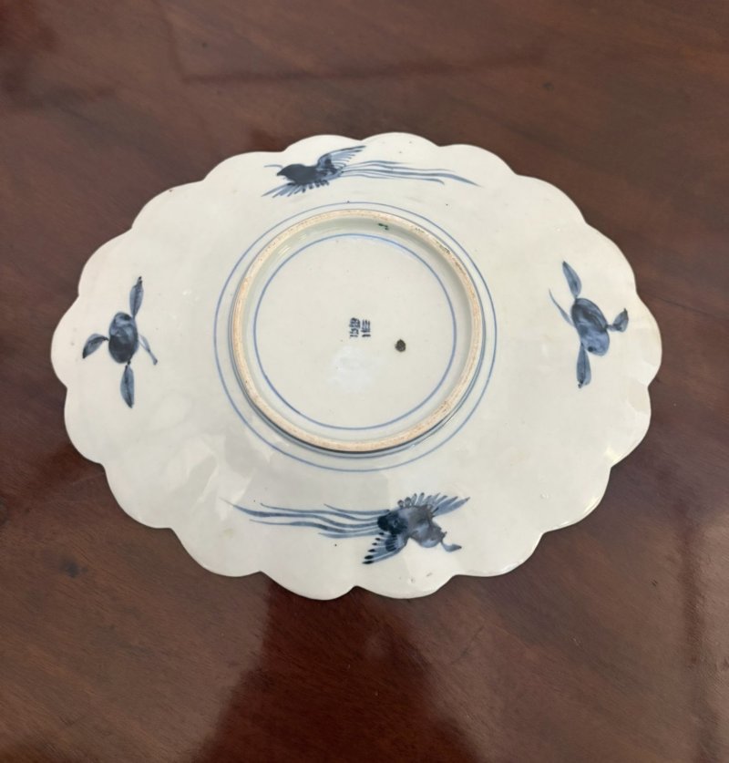 Antique Japanese Imari Scalloped Dish